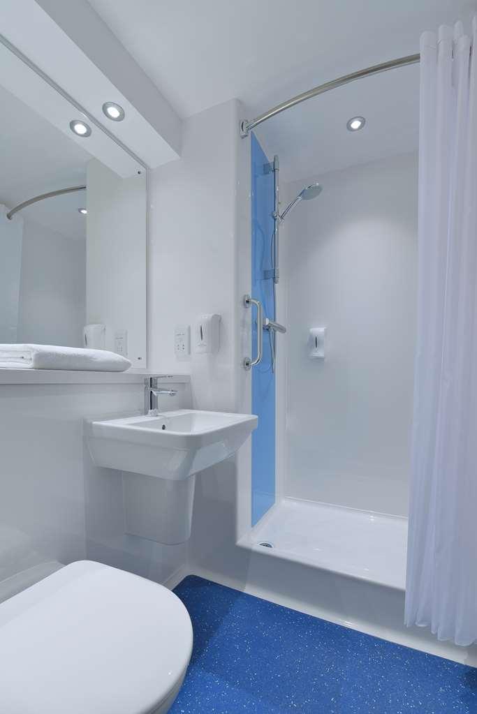 Travelodge Bath Central Exteriör bild